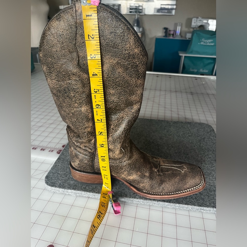 Cowgirl boots - Picture 7 of 8